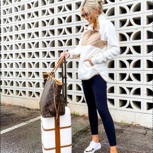 Abercrombie & Fitch Asymmetrical Snap-Up Fleece